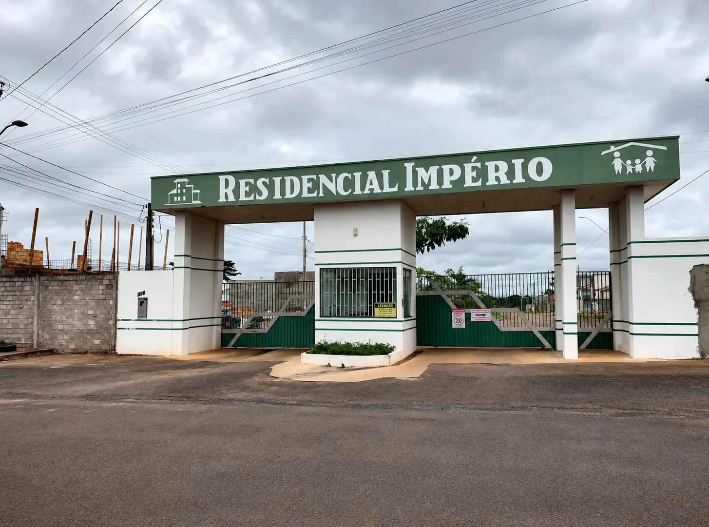 Condômino Império